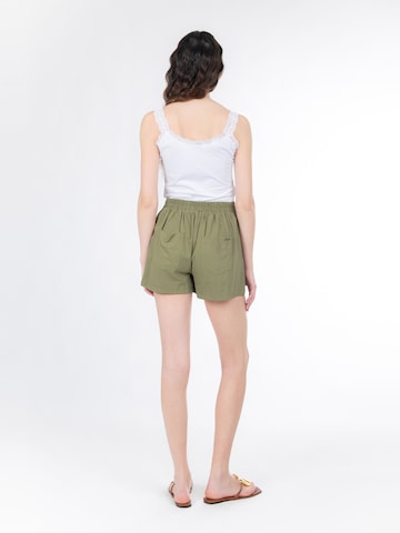 Influencer Loose fit Trousers in Green