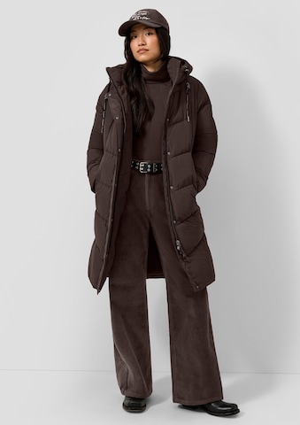 QS Winter coat in Brown: front