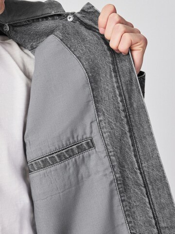 Next Jacke in Schwarz