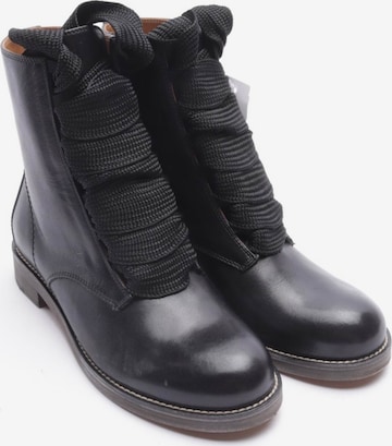Chloé Dress Boots in 35 in Black: front