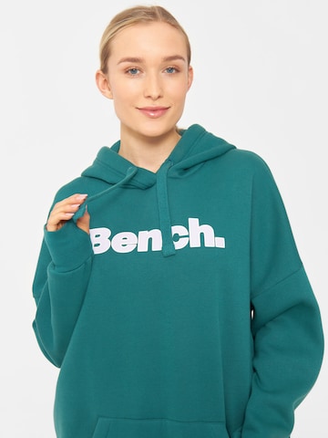 BENCH Sweatshirt in Groen