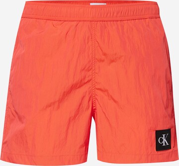 Shorts de bain Calvin Klein Swimwear en orange : devant