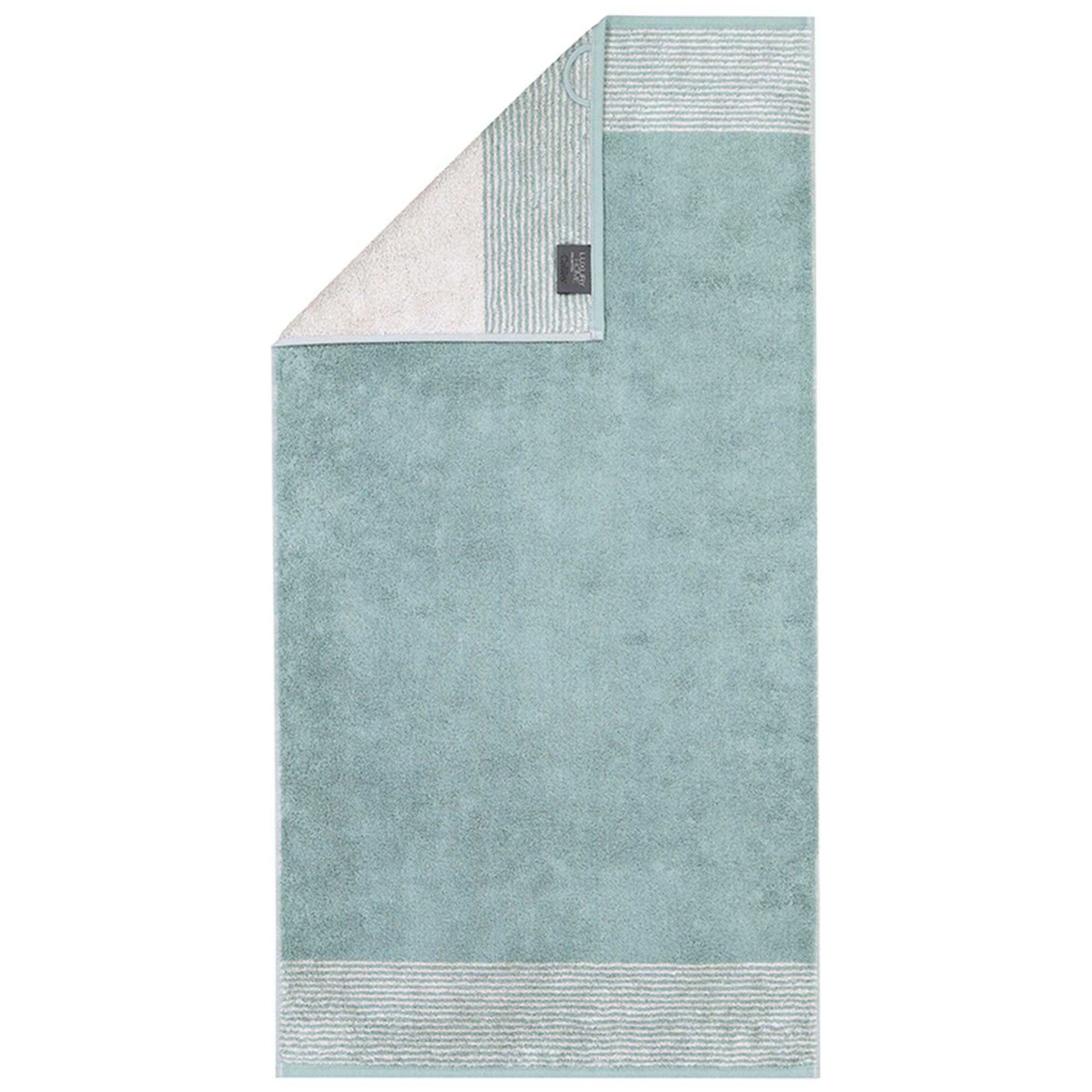 Serviette Cawö en vert : devant