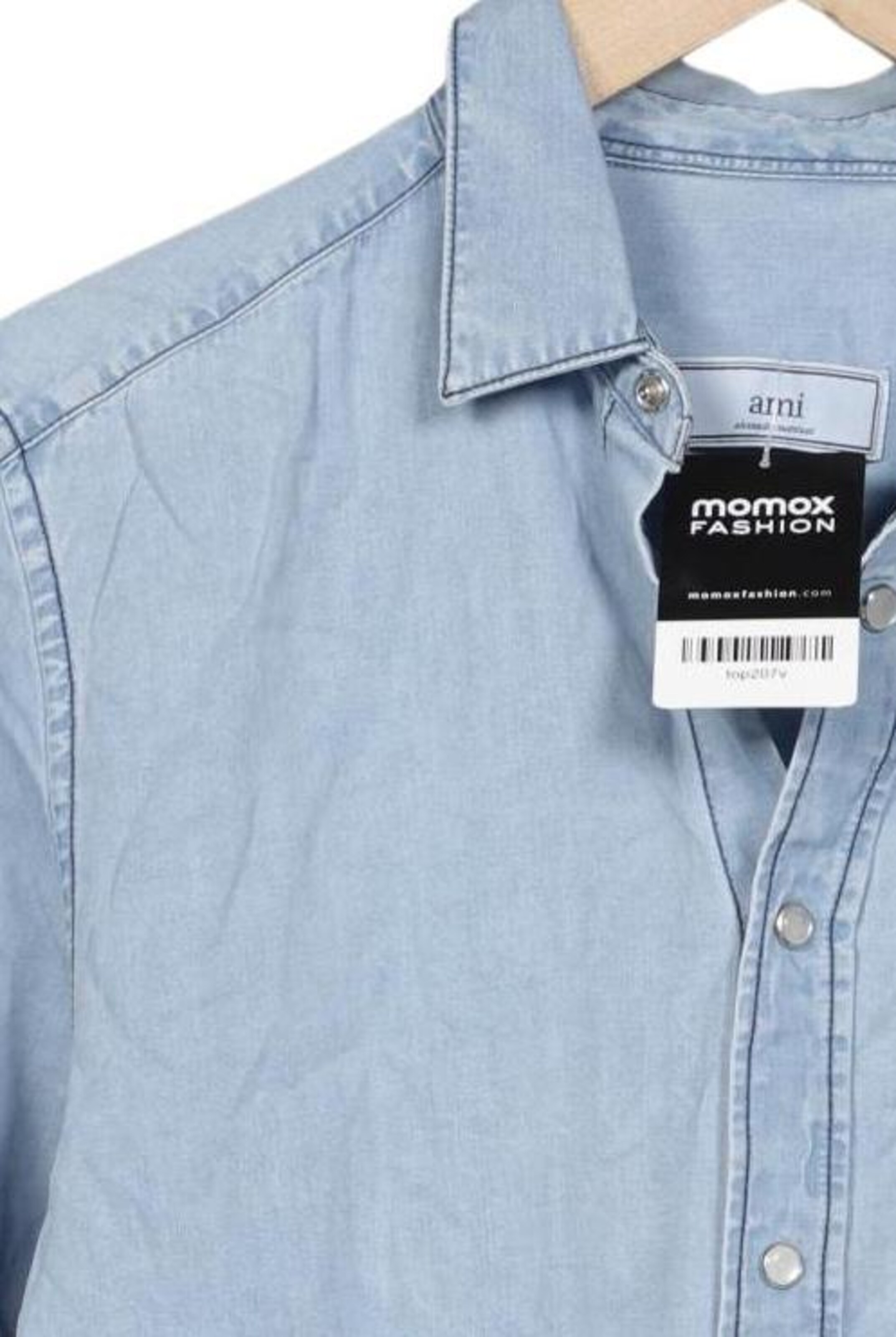 Ami Button Up Shirt in S in Blue