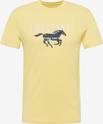 MUSTANG T-Shirt 'Style Austin' in Gelb: Vorderseite