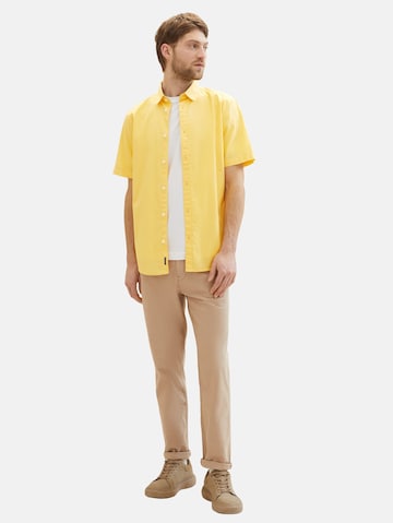 TOM TAILOR Comfort fit Button Up Shirt in Yellow