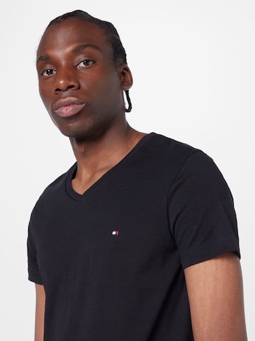 TOMMY HILFIGER - Camiseta en negro