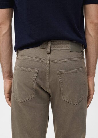 MANGO MAN Tapered Jeans 'Ben' in Grau
