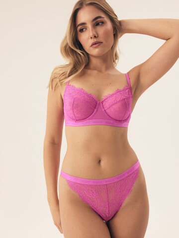 Classico Reggiseno 'Soft-BH Ocrissa, Stickerei, florale Spitze' di ESOTIQ in rosa