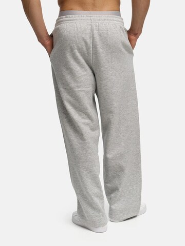 cfab (formerly creamy fabrics) Regular Hose 'Relaxed Straight'‌ in Grau