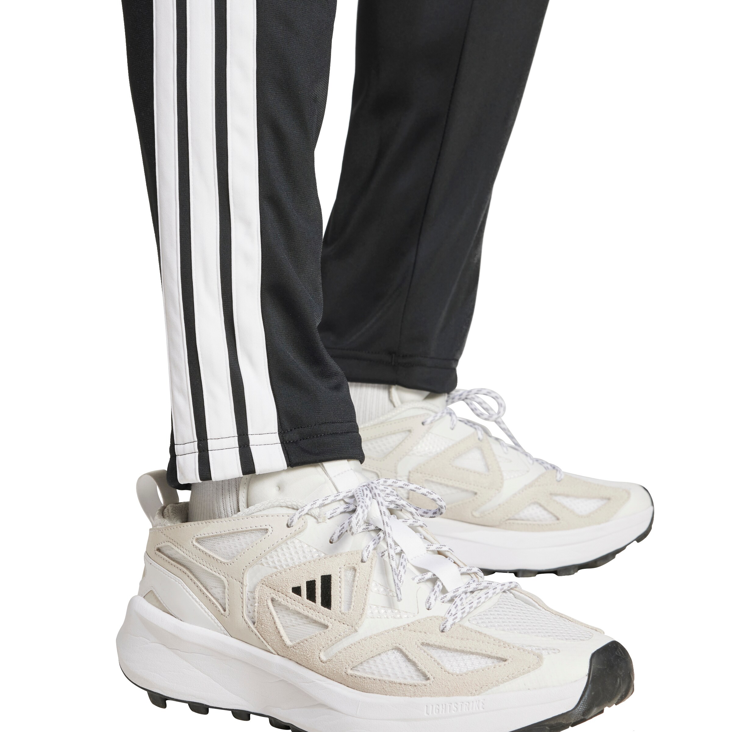 ADIDAS SPORTSWEAR - Chándal 'TIRO' en negro