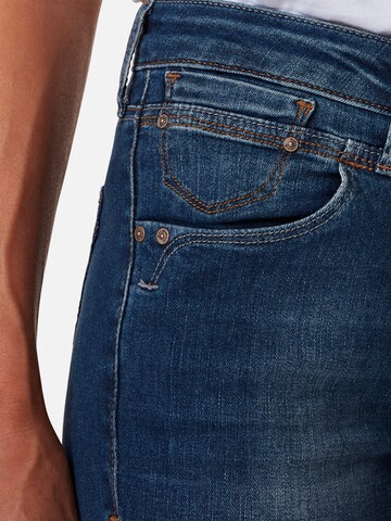 Skinny Jean Mavi en bleu