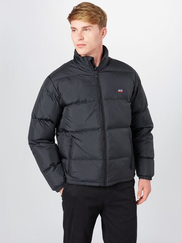 LEVI'S ® Winterjas 'Fillmore Short Jacket' in Zwart: voorkant