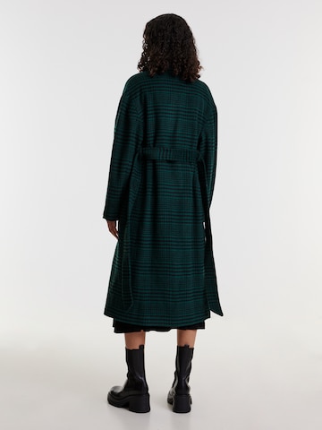 EDITED Between-Seasons Coat 'Uli' in Green