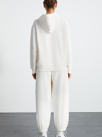 Grimelange Суичър в бежово