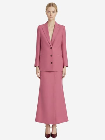 Amarilde Suit in Pink