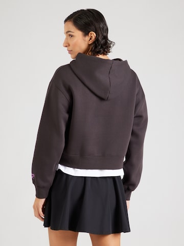 ReebokSweater majica 'SHEKIRA' - crna boja