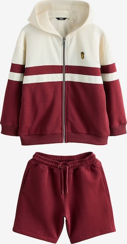 Next Setti värissä punainen: etupuoli