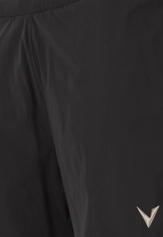 Virtus Regular Shorts 'Orvi' in Schwarz