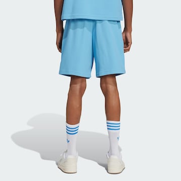 ADIDAS ORIGINALS Regular Sporthose 'Essentials' in Blau