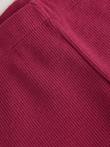 Skinny Leggings de la Next pe roșu