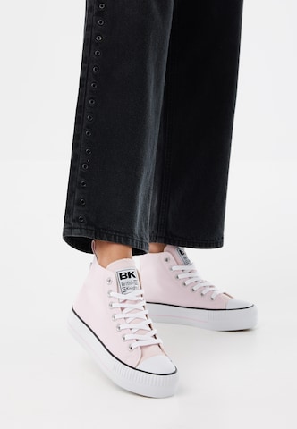 BRITISH KNIGHTS - Sapatilhas altas 'KAYA MID' em rosa: frente