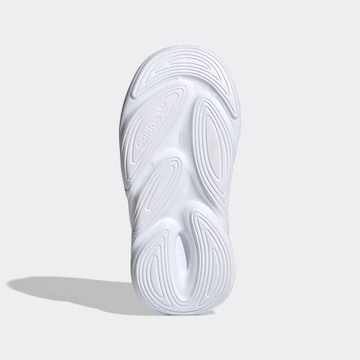 ADIDAS ORIGINALS Tenisky 'Ozelia' – bílá