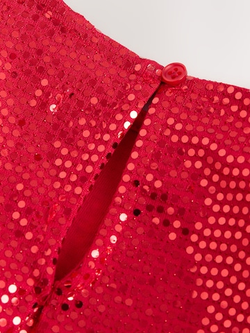 Robe Next en rouge