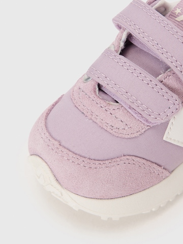 purpurinė CONVERSE Sportbačiai 'OMEGA'