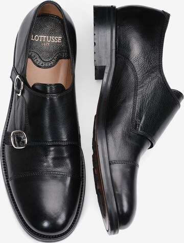 LOTTUSSE Classic Flats 'Orwell' in Black