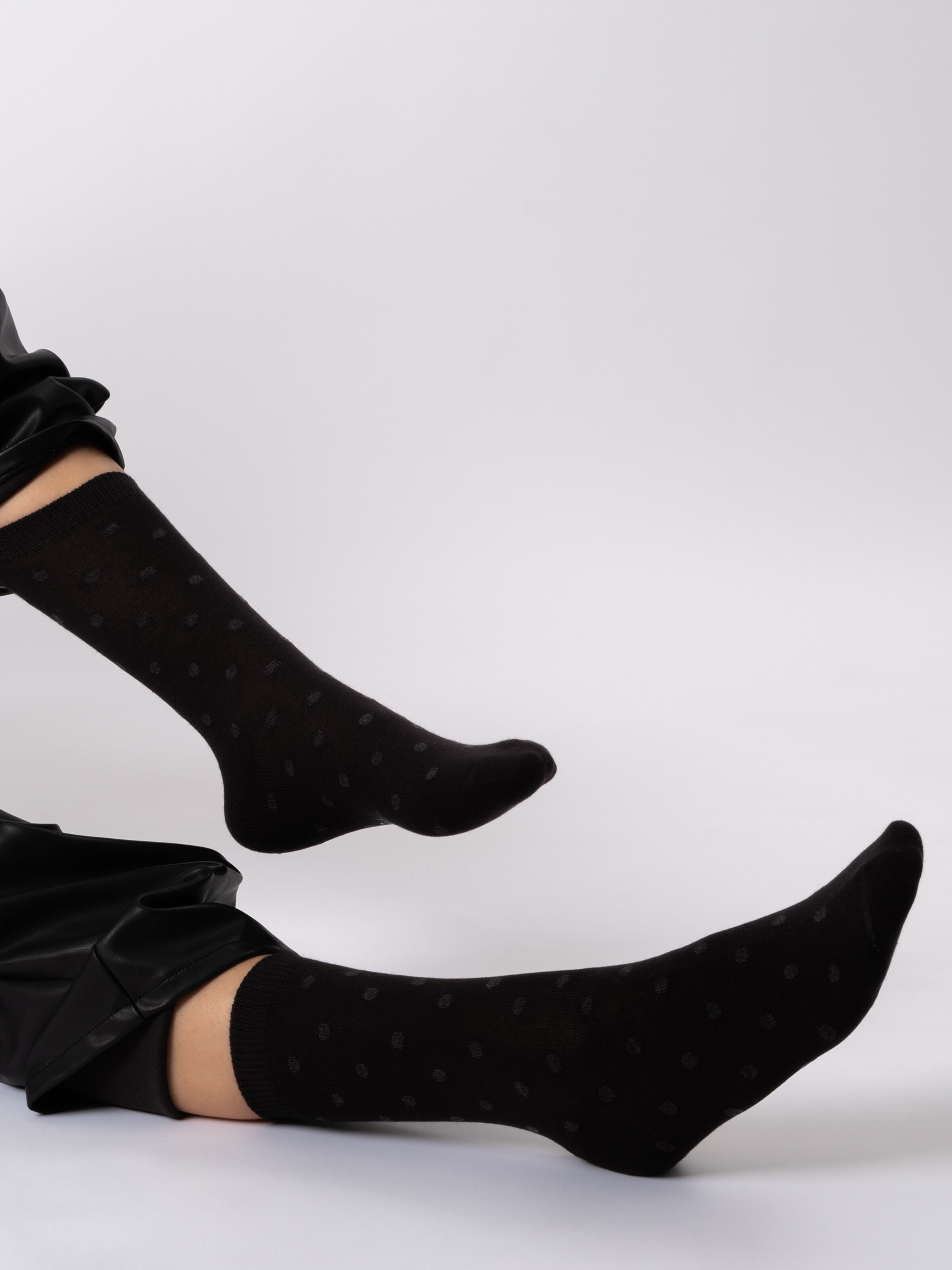 Occulto Socks 'Michaela' in Black