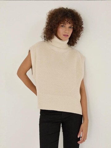 Pullover di Hiccup in bianco