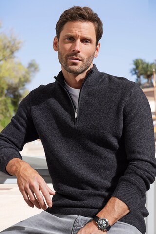 Pull-over Authentic Le Jogger en gris : devant