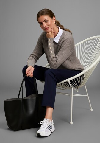 LAURA SCOTT Pullover in Grau