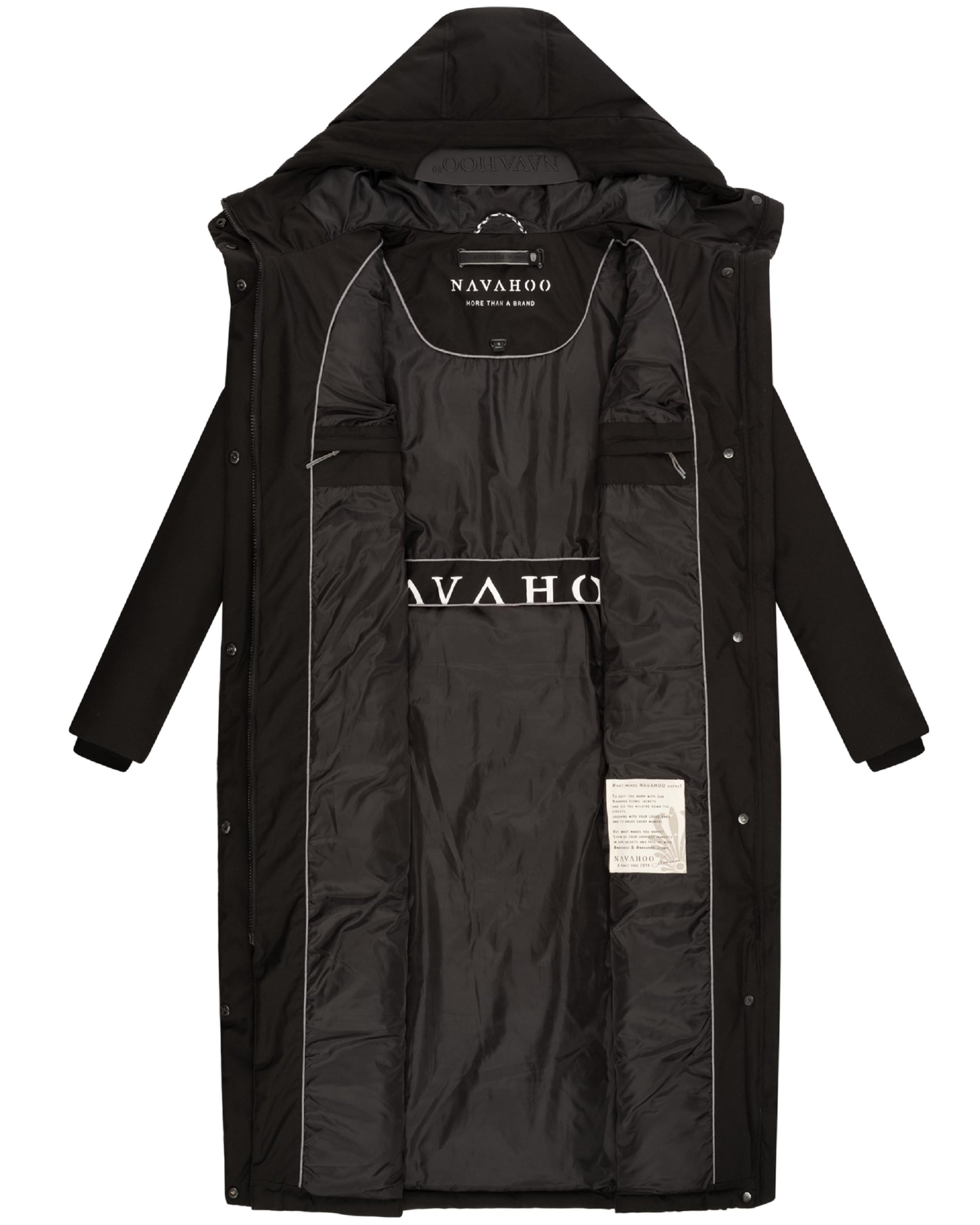 NAVAHOO Зимно палто 'Wolkenfrost XIV' в черно
