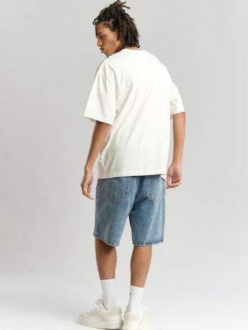 Mansour Shirt 'M Patch T-shirt' in Weiß