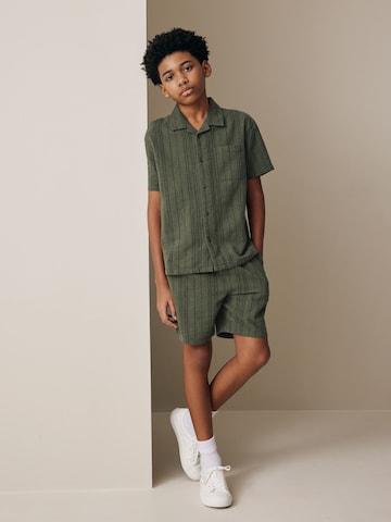 Next Set in Green: front