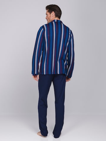 Pastunette Pyjama lang 'Northern Nights' in Blauw