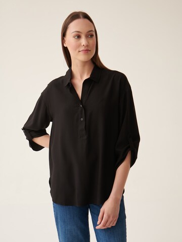 TATUUM Блуза 'BALEA' в черно: отпред