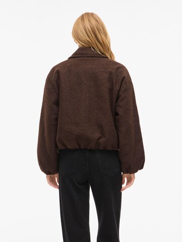 VILA Overgangsjakke i brun