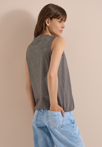 CECIL Top in Brown