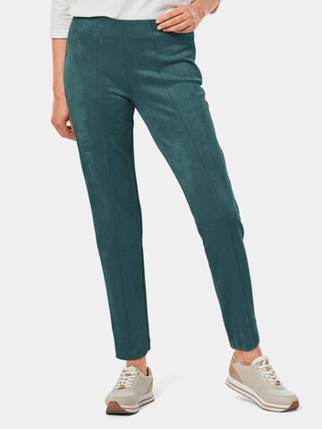 Goldner Slim fit Pleat-Front Pants in Green: front