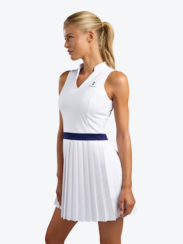Robe de sport 'Elegance' nordicdots en blanc
