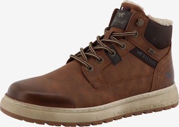 Boots stringati 'Puno' di MUSTANG in marrone: frontale