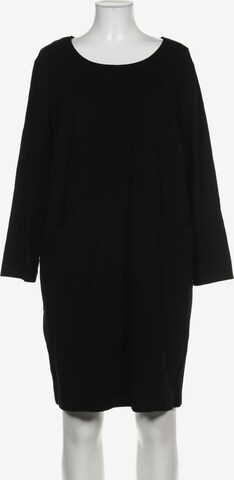 Emilia Lay Dress in 6XL in Black: front