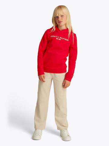 TOMMY HILFIGER Sweatshirt 'ESSENTIAL' in Rot: Vorderseite