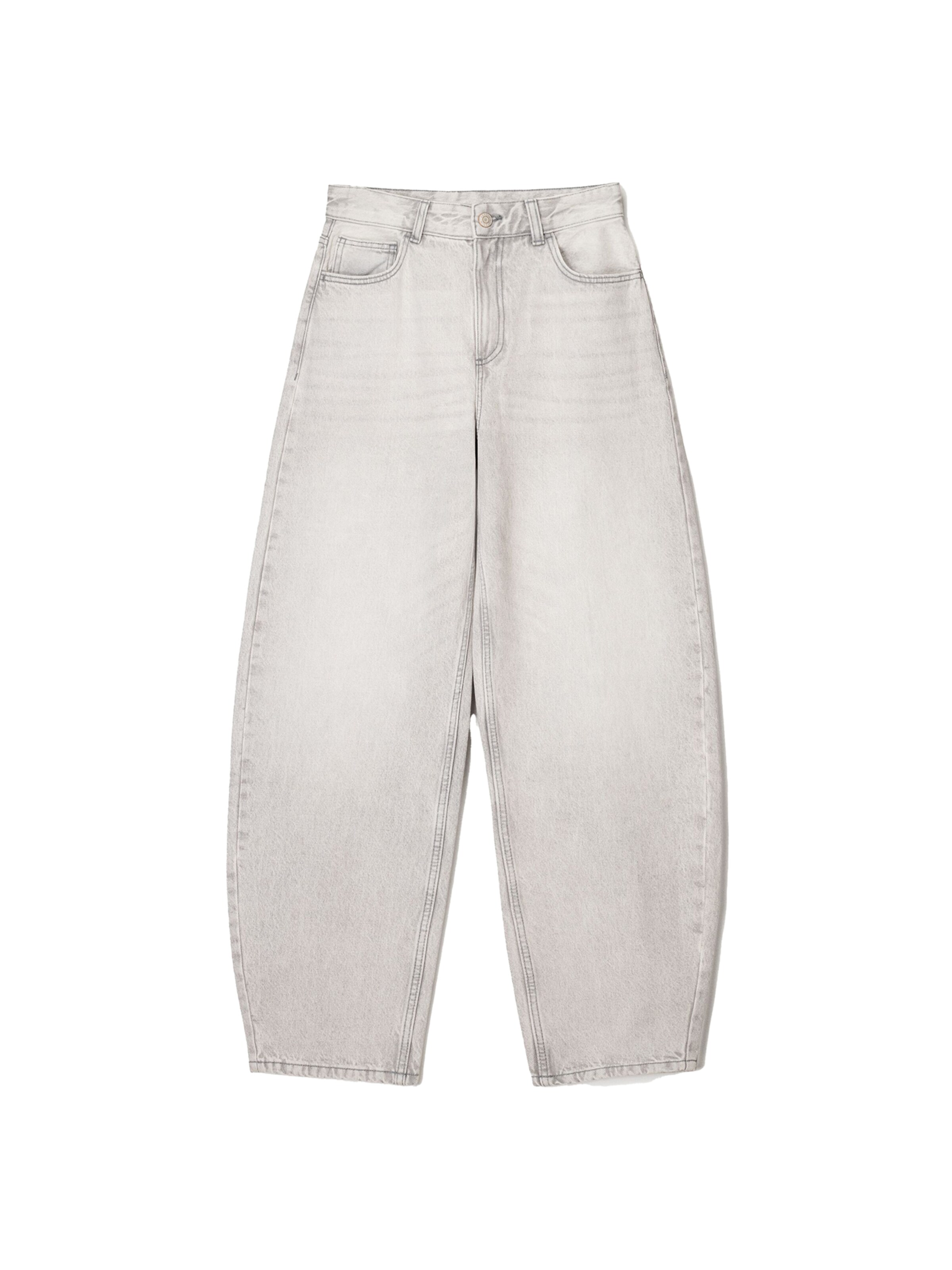 Bershka Baggy Jeans in Grijs: voorkant