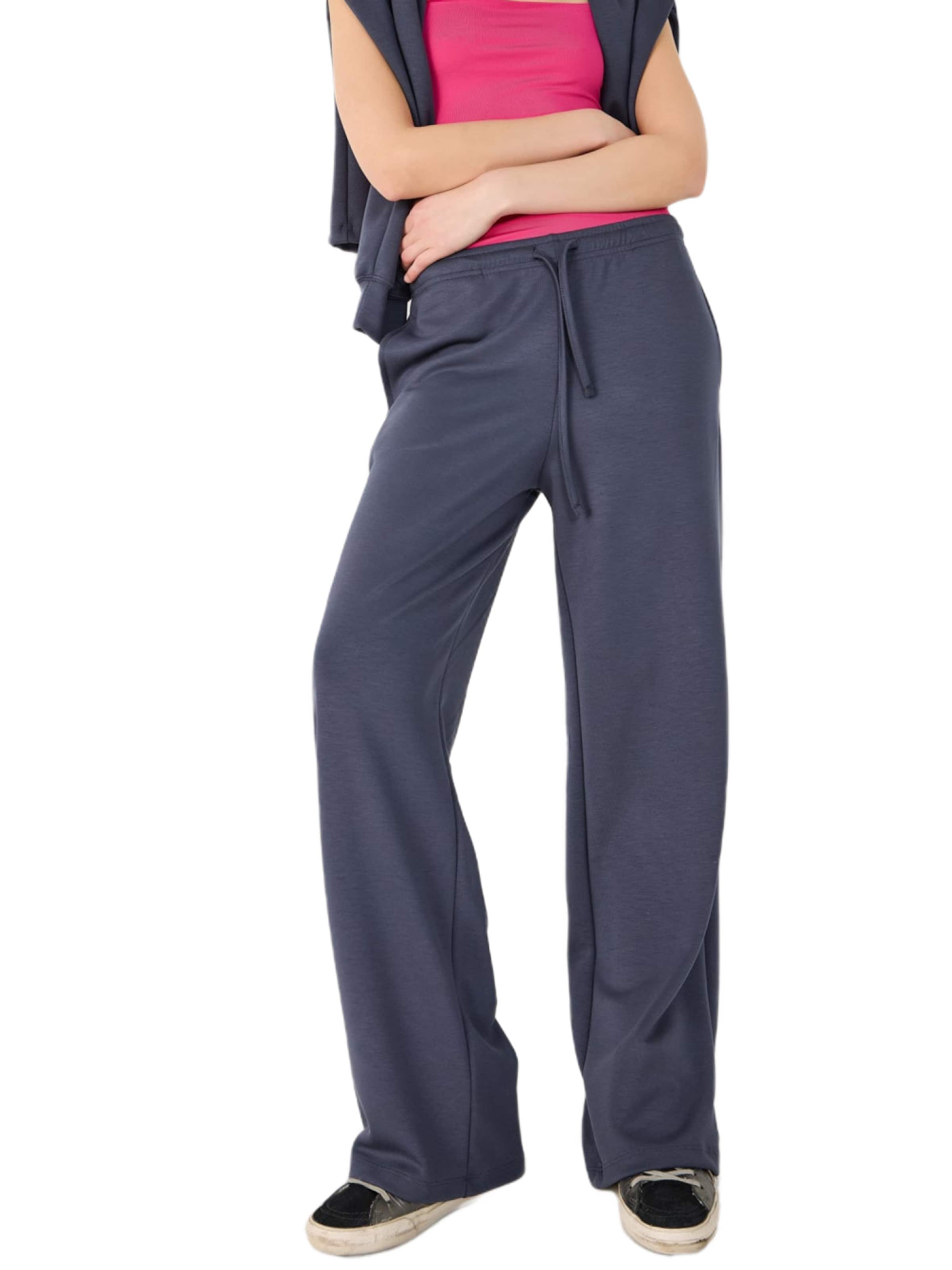 No Matter What Loose fit Trousers in Grey