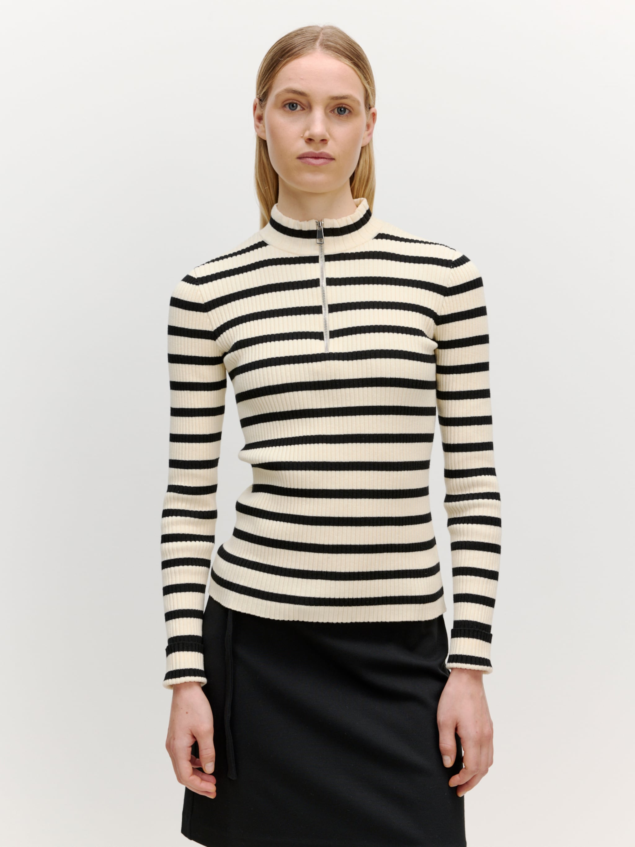 EDITED Produits Pull-over 'Alison' noir