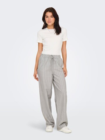 Regular Pantalon JDY en gris